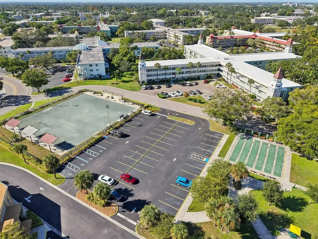 2043 Denmark Street Clearwater FL 33763