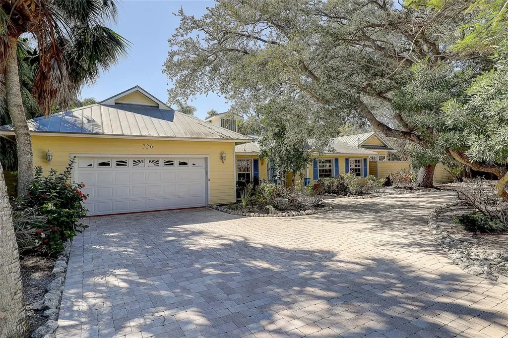 226 Ogden Street Sarasota FL 34242
