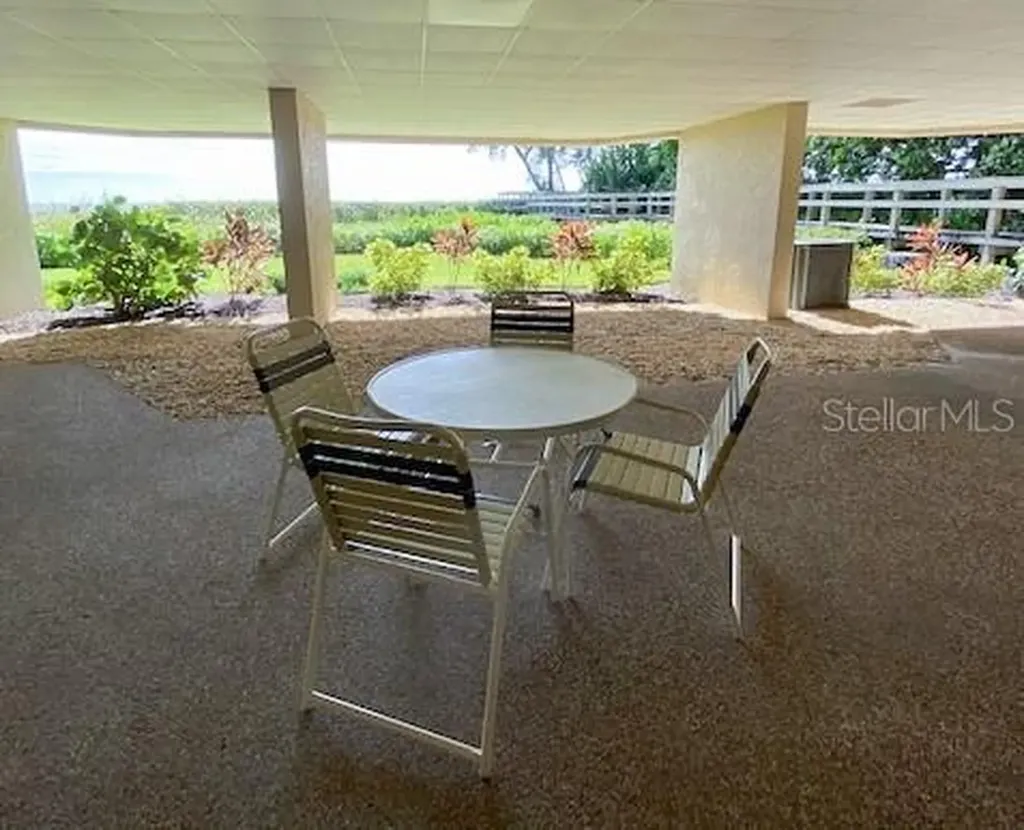 5611 Gulf Of Mexico Drive Longboat Key FL 34228