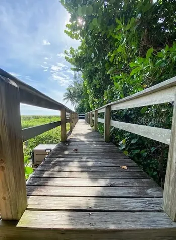 5611 Gulf Of Mexico Drive Longboat Key FL 34228