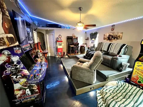 2814 Palm Isle Way Orlando FL 32829