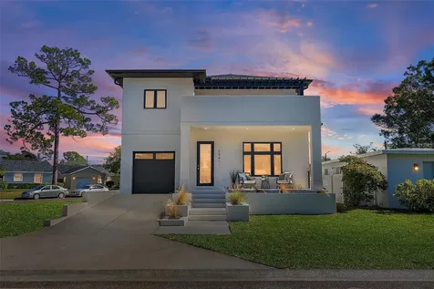 5941 Mangrove Street N St Petersburg FL 33703