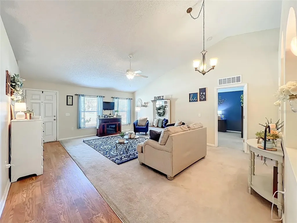 3165 Noah Court Deltona FL 32738