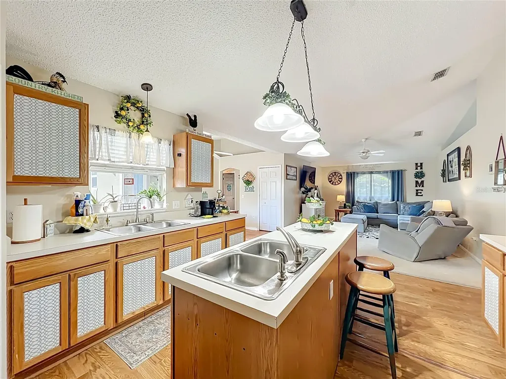 3165 Noah Court Deltona FL 32738
