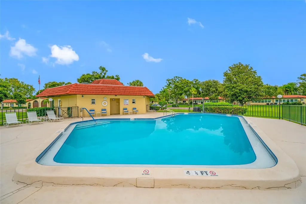 12200 Vonn Road Largo FL 33774