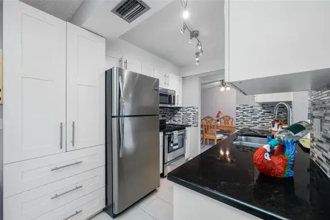 12200 Vonn Road Largo FL 33774