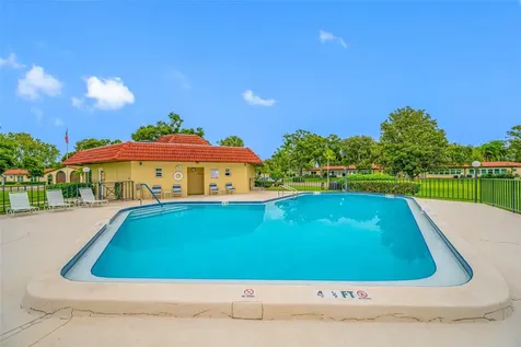 12200 Vonn Road Largo FL 33774