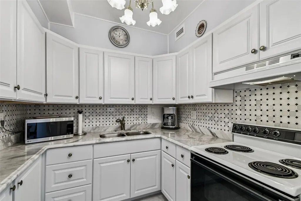 31 Island Way Clearwater Beach FL 33767