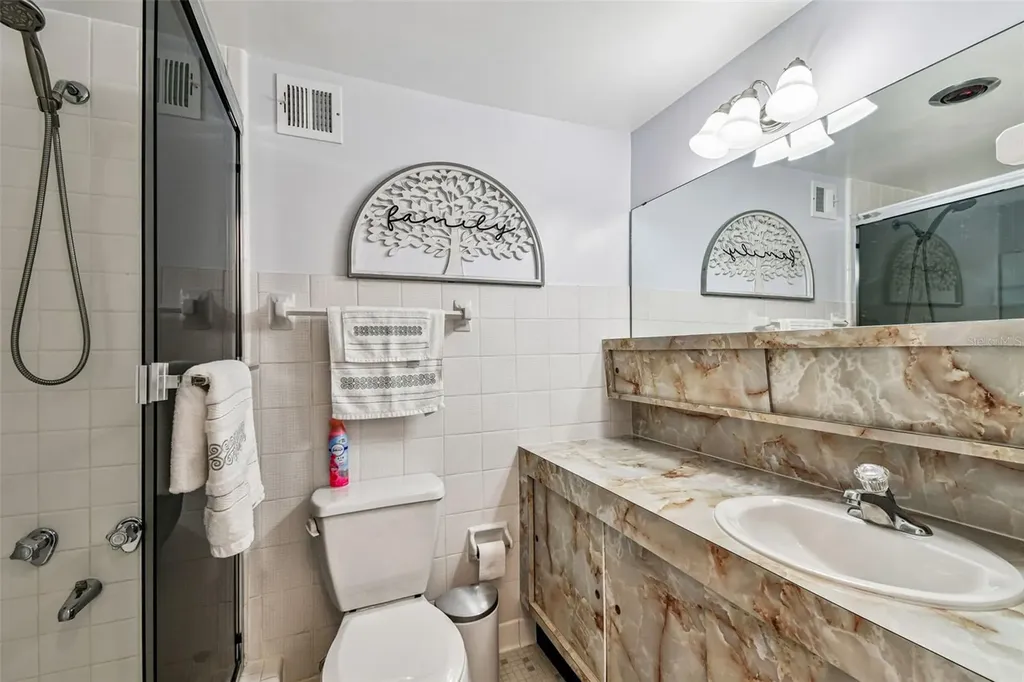 31 Island Way Clearwater Beach FL 33767