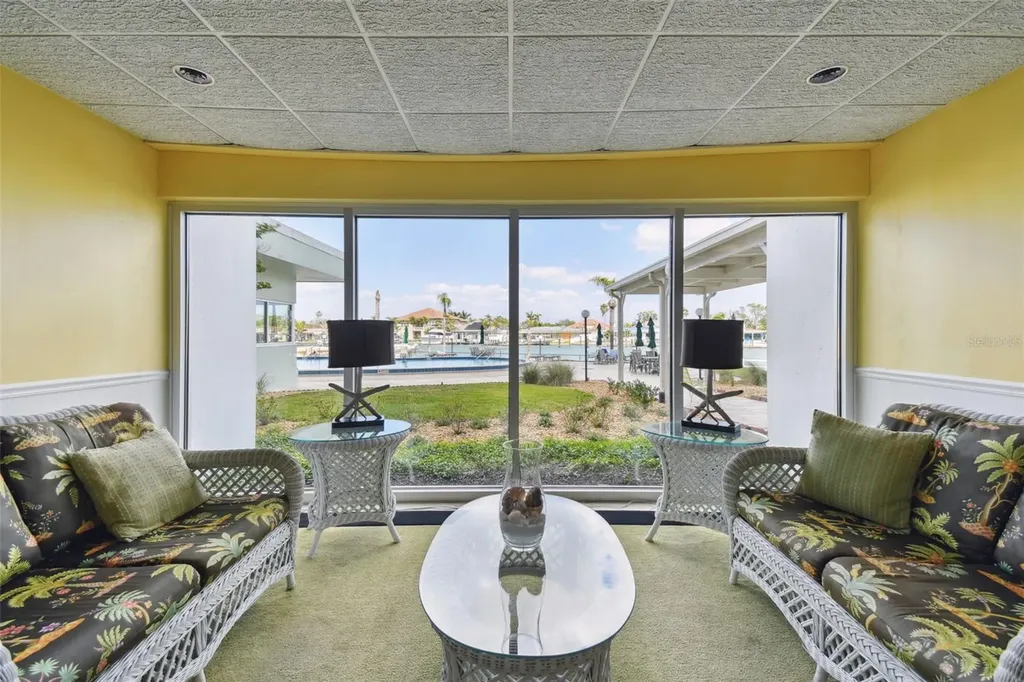 31 Island Way Clearwater Beach FL 33767