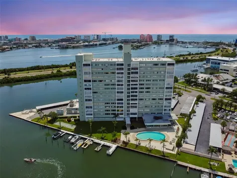 31 Island Way Clearwater Beach FL 33767