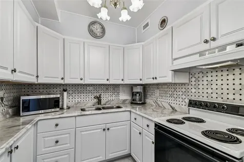 31 Island Way Clearwater Beach FL 33767