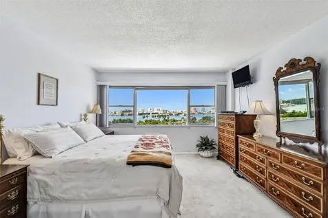 31 Island Way Clearwater Beach FL 33767