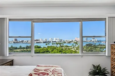 31 Island Way Clearwater Beach FL 33767
