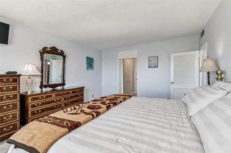 31 Island Way Clearwater Beach FL 33767