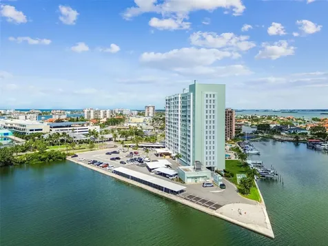 31 Island Way Clearwater Beach FL 33767