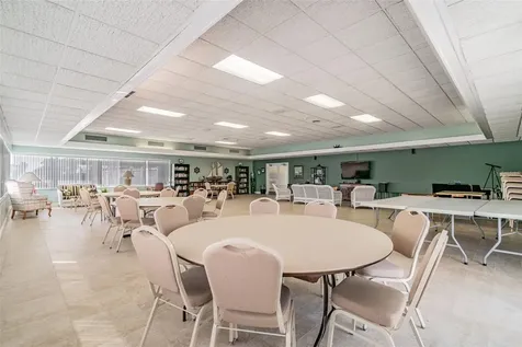 31 Island Way Clearwater Beach FL 33767