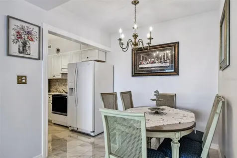 31 Island Way Clearwater Beach FL 33767