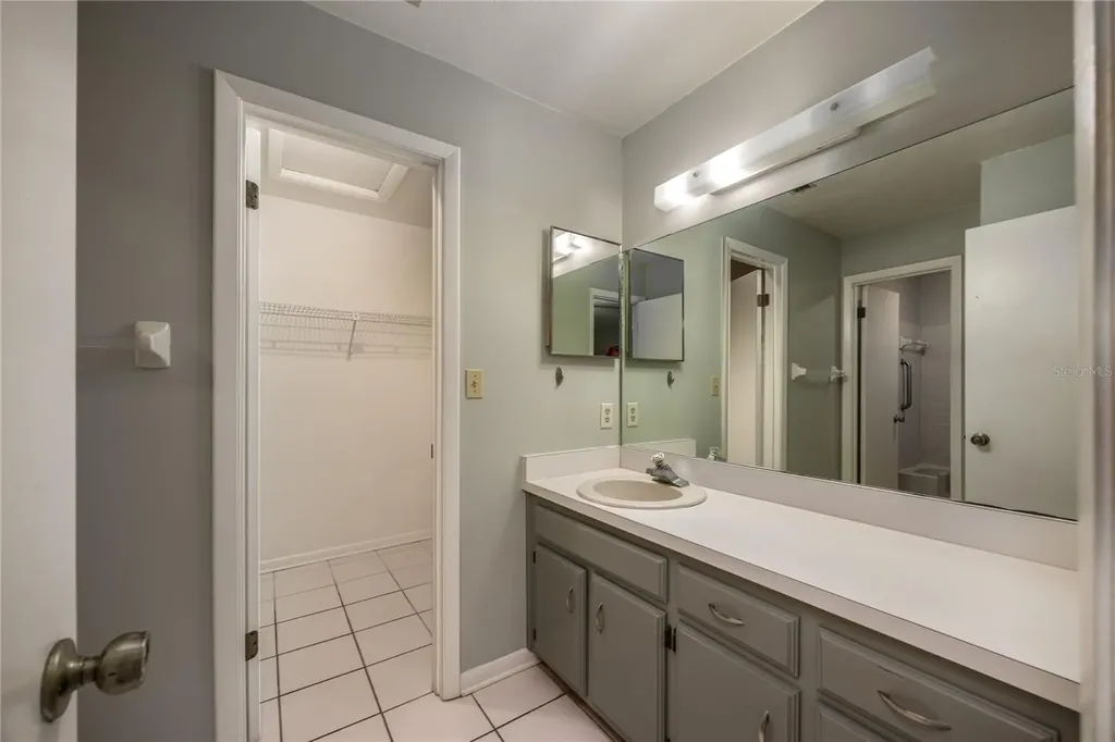 3711 NW 56th Lane Gainesville FL 32653
