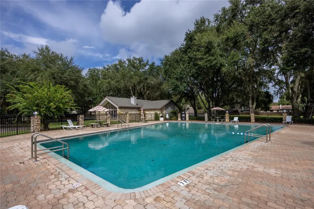 3711 NW 56th Lane Gainesville FL 32653