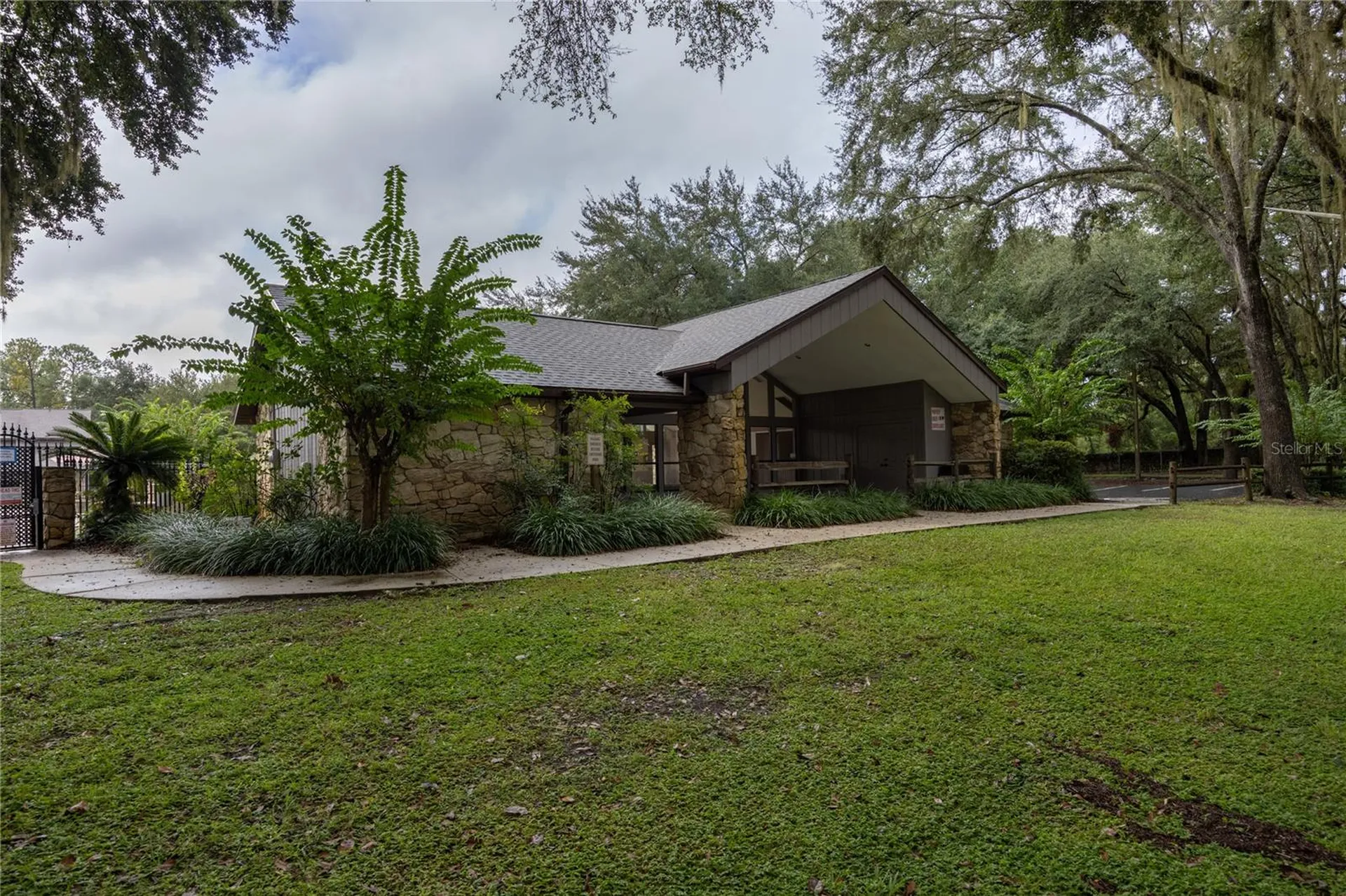 3711 NW 56th Lane Gainesville FL 32653