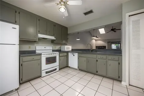 3711 NW 56th Lane Gainesville FL 32653