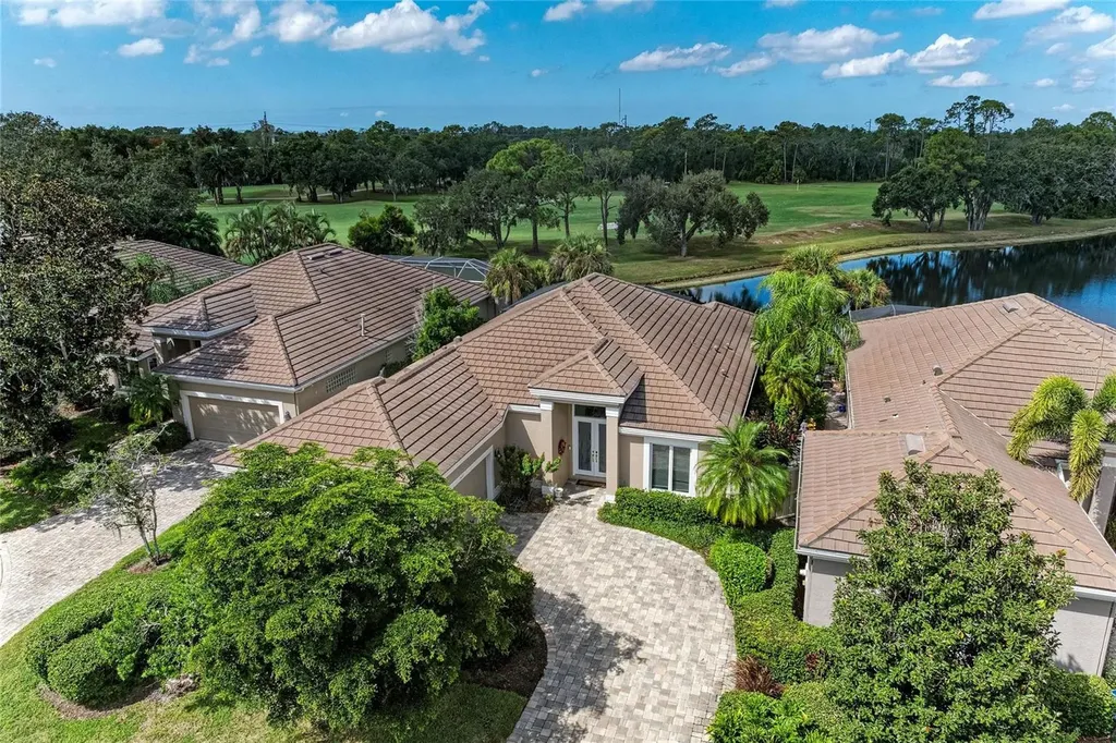5122 87th Court E Bradenton FL 34211