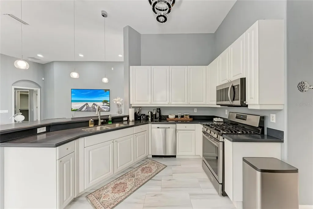 5122 87th Court E Bradenton FL 34211