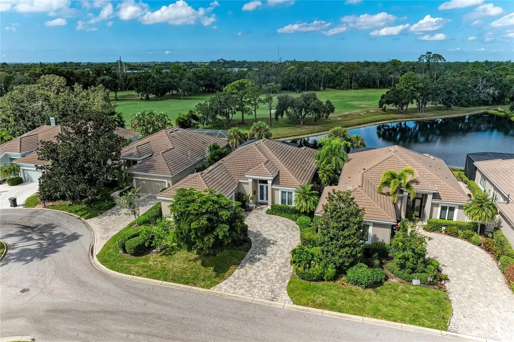 5122 87th Court E Bradenton FL 34211