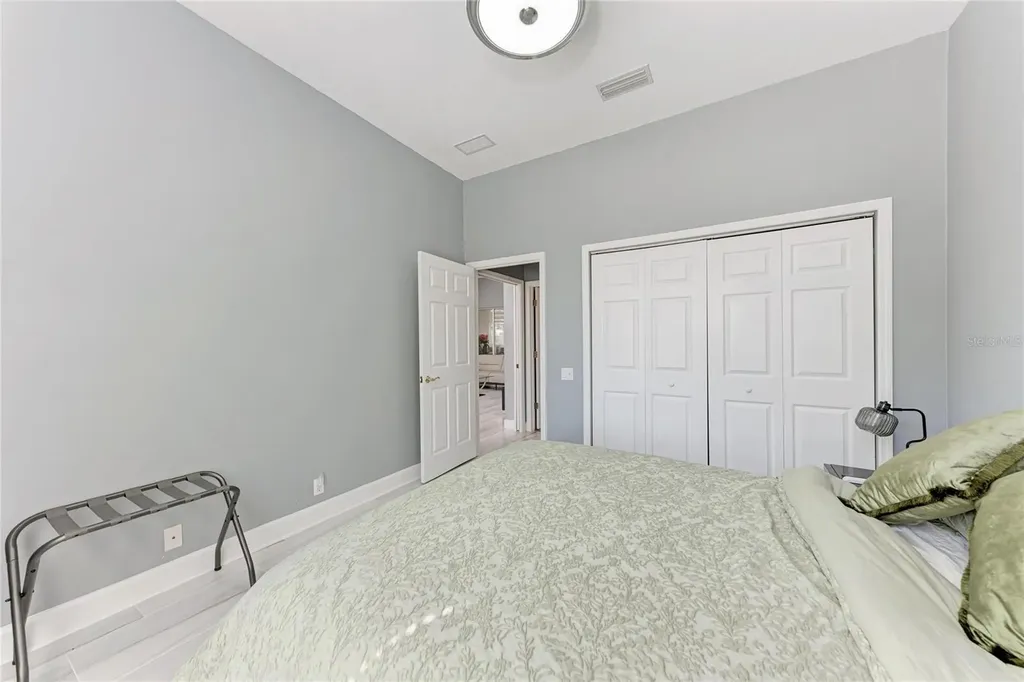 5122 87th Court E Bradenton FL 34211