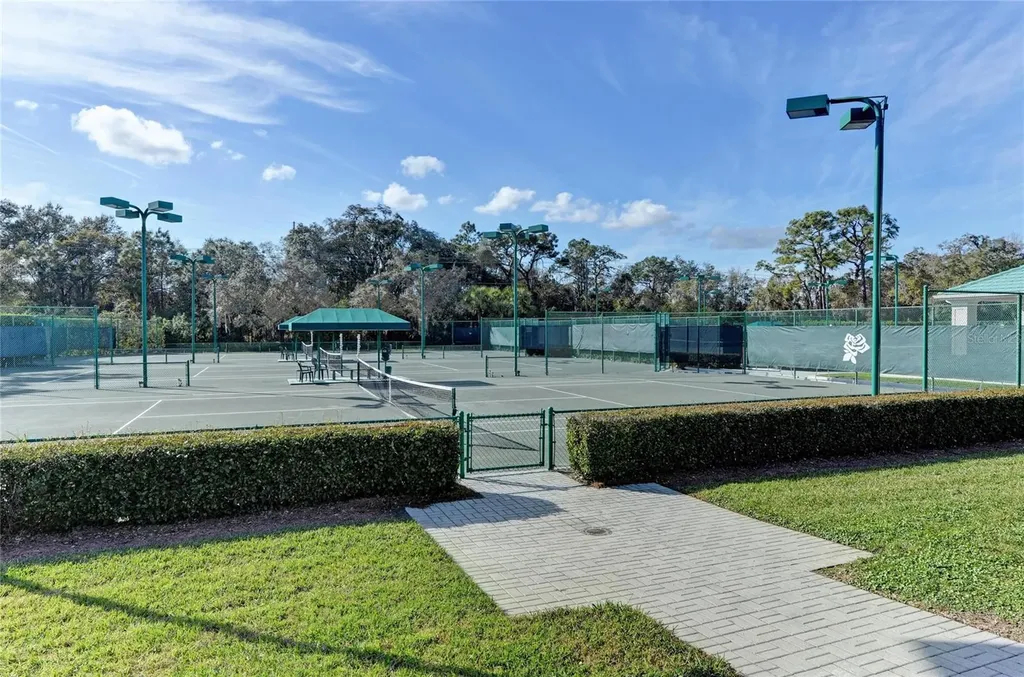 5122 87th Court E Bradenton FL 34211
