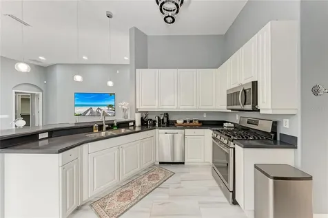 5122 87th Court E Bradenton FL 34211