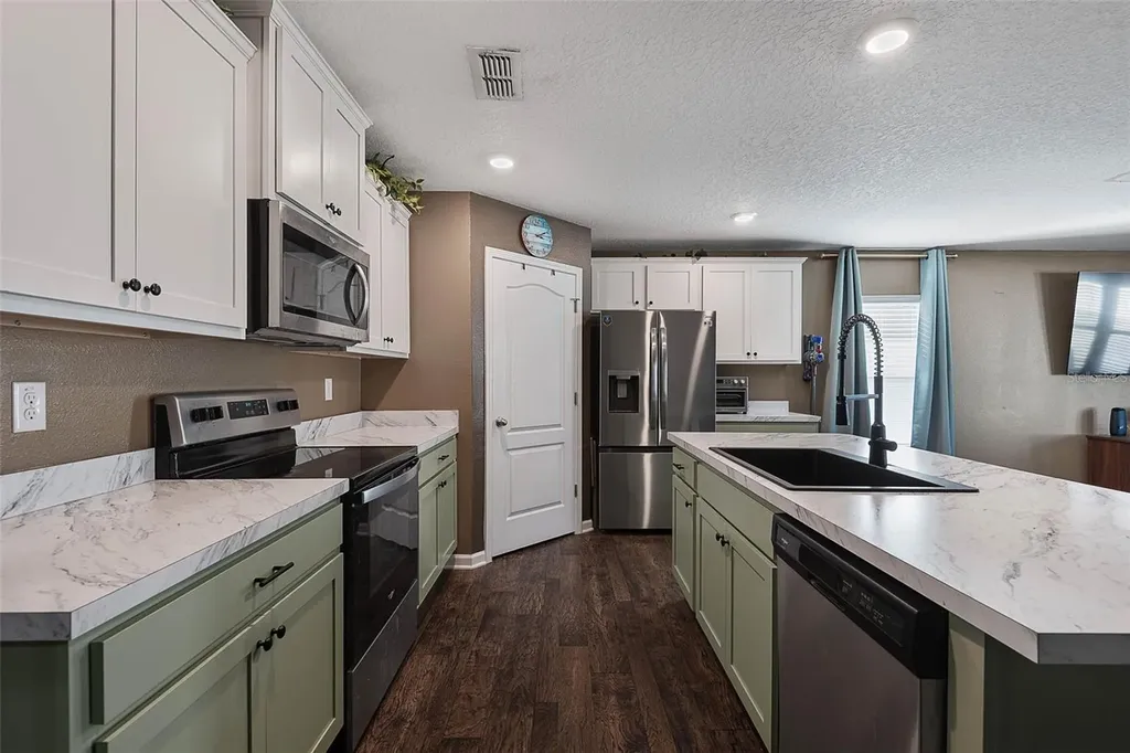 18 Pacific Drive Palm Coast FL 32164
