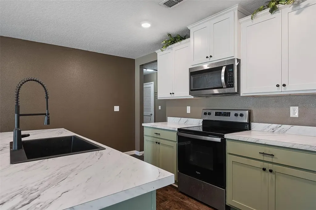 18 Pacific Drive Palm Coast FL 32164