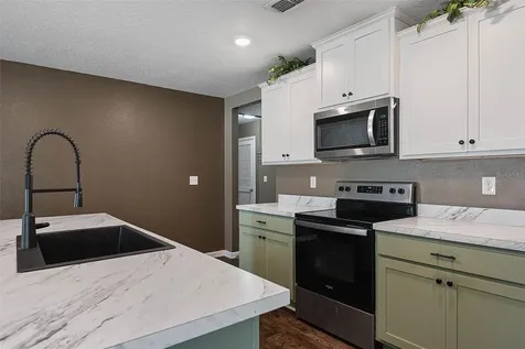18 Pacific Drive Palm Coast FL 32164