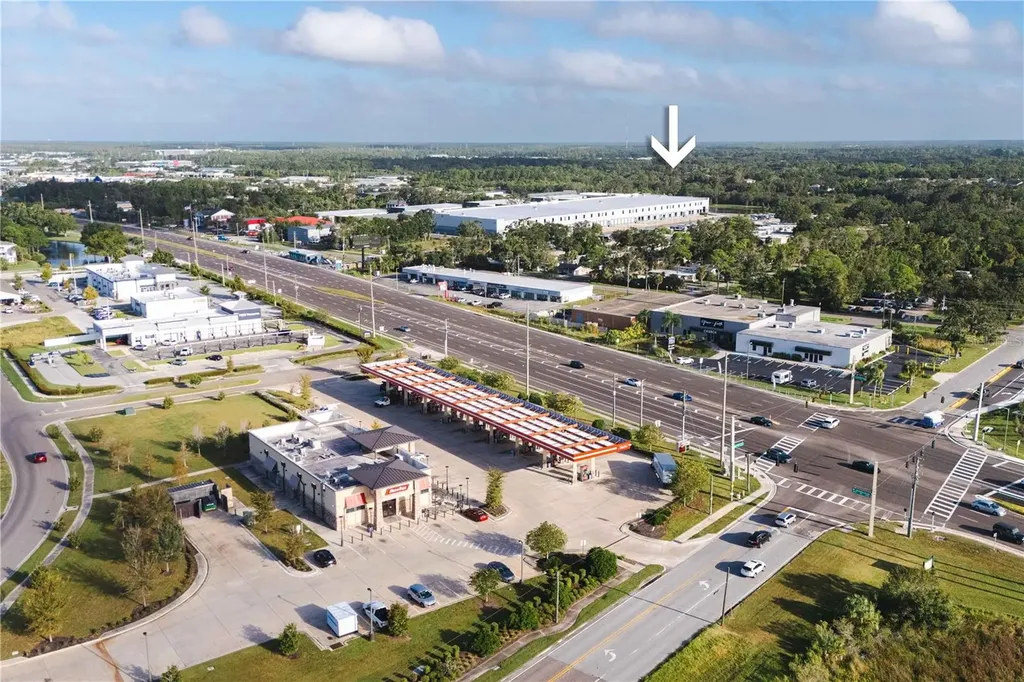 9020 N River Road Tampa FL 33635