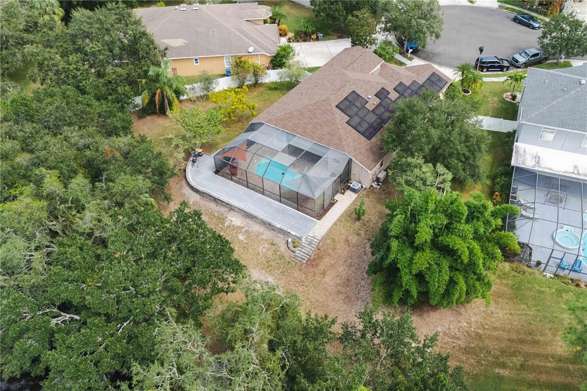 9020 N River Road Tampa FL 33635