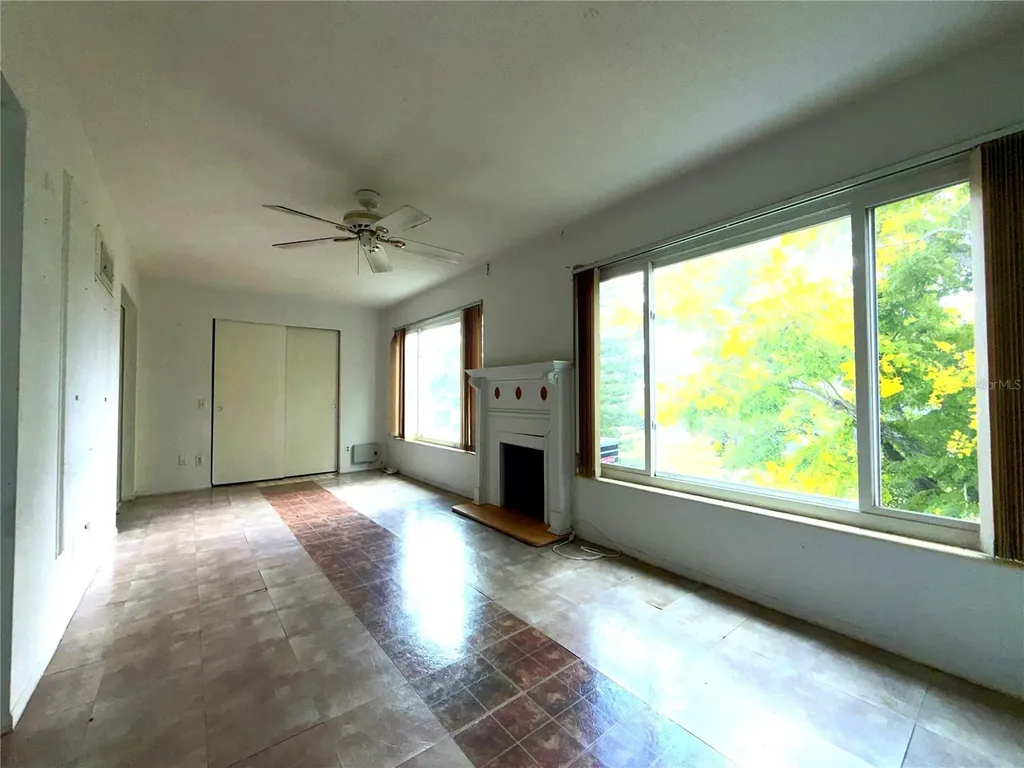 2073 Denmark Street Clearwater FL 33763