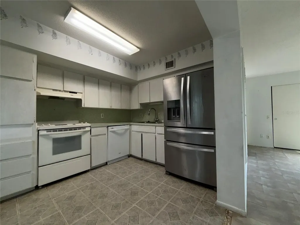 2073 Denmark Street Clearwater FL 33763