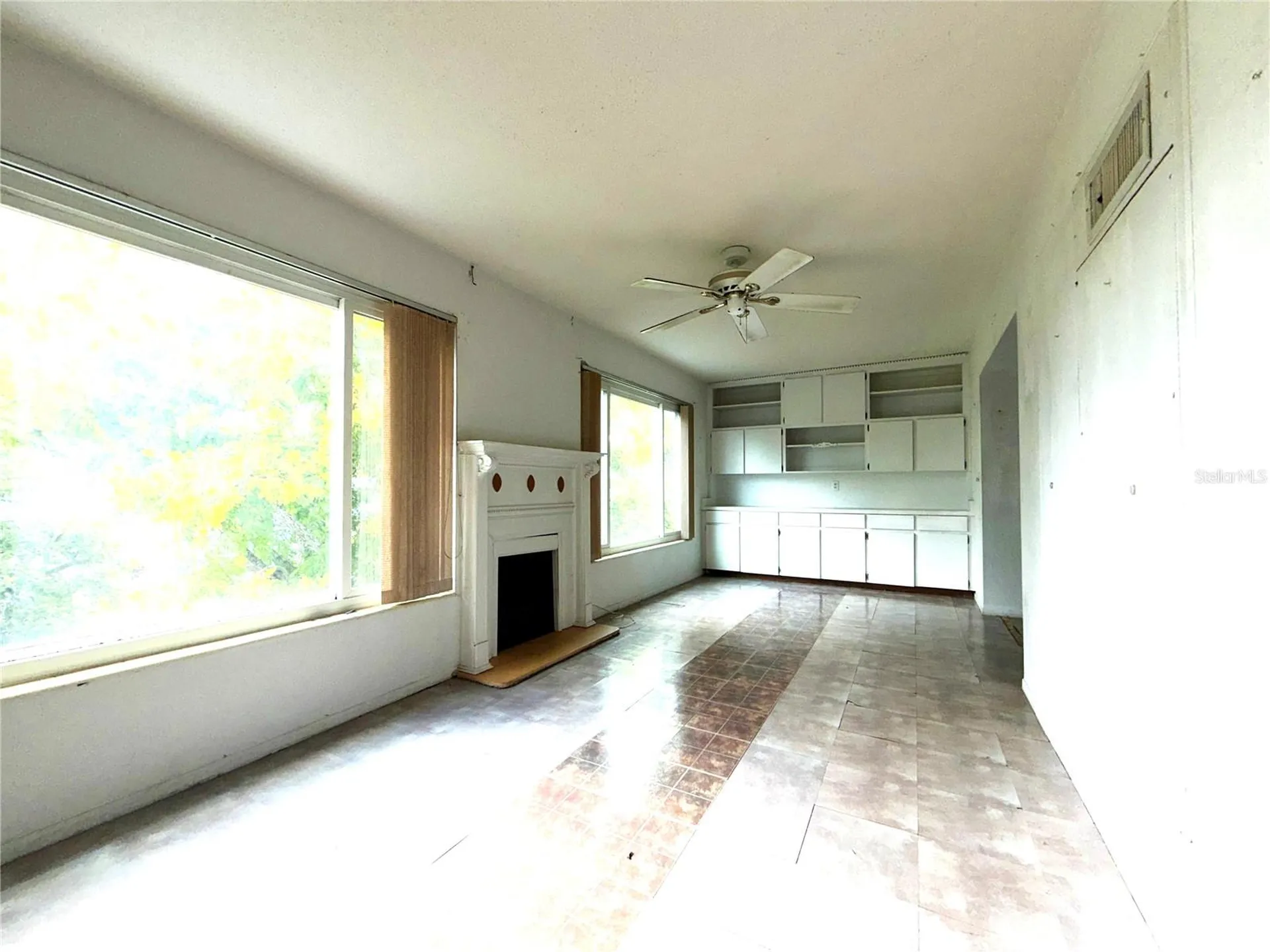 2073 Denmark Street Clearwater FL 33763