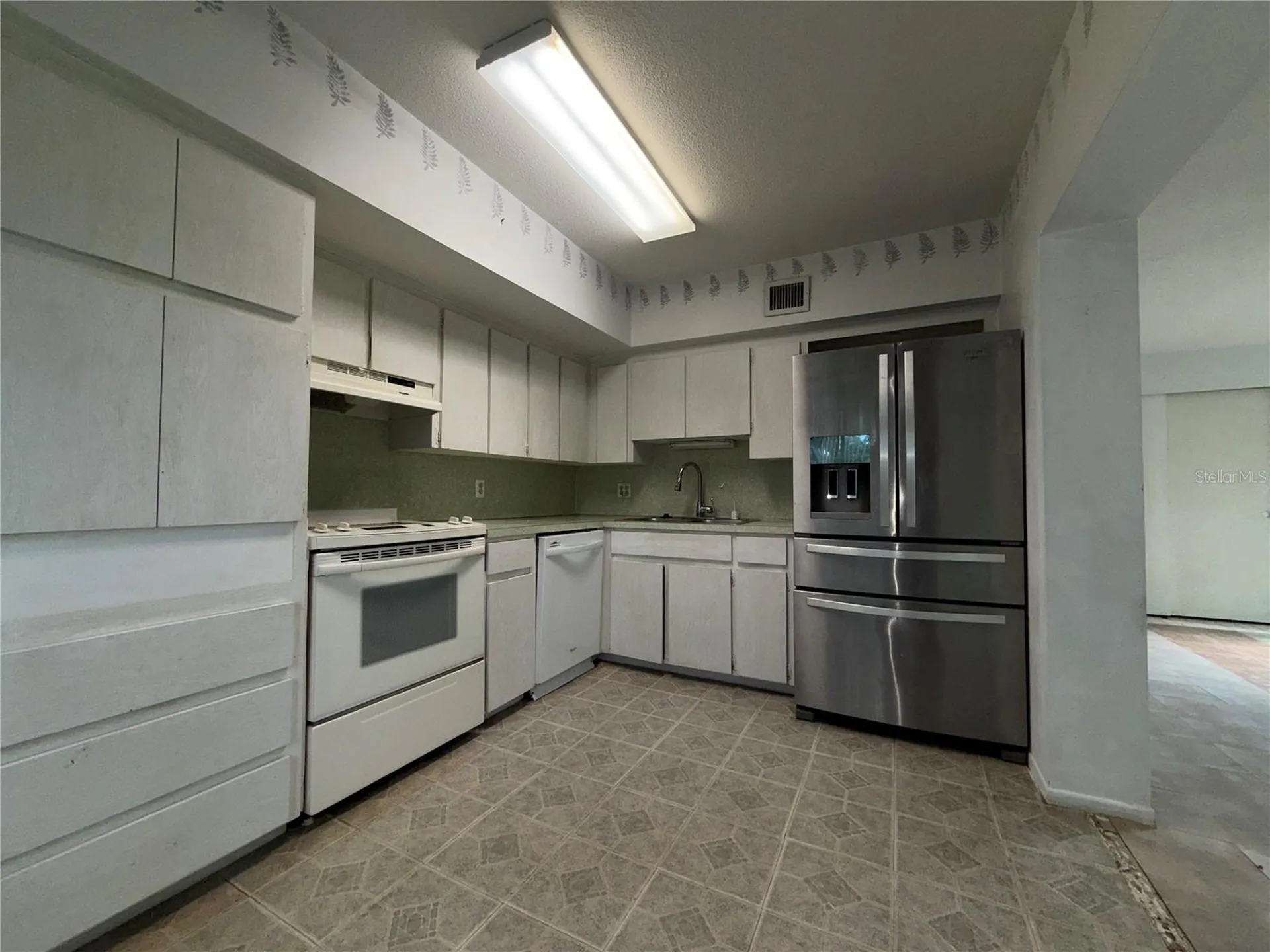 2073 Denmark Street Clearwater FL 33763