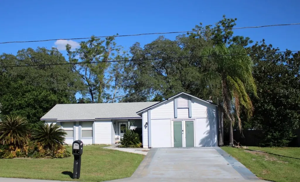 2487 Sedgefield Avenue Deltona FL 32725