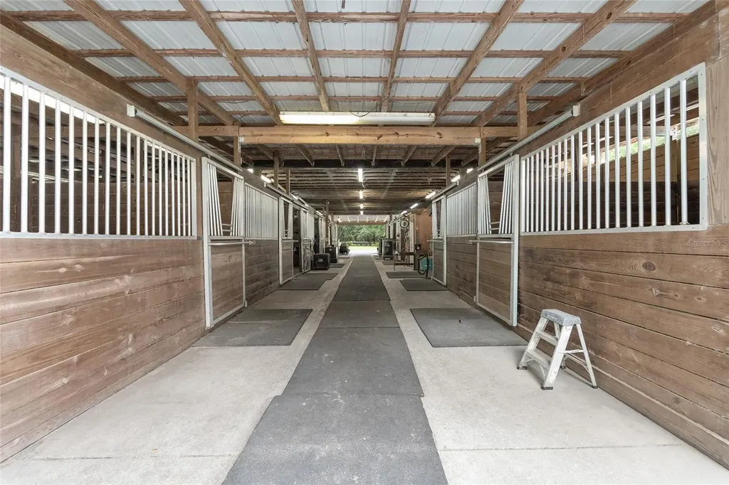 6490 NE 167th Avenue Williston FL 32696