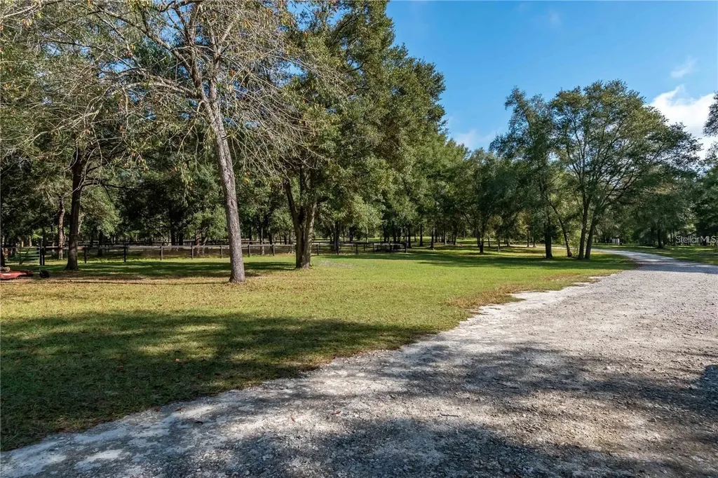 6490 NE 167th Avenue Williston FL 32696