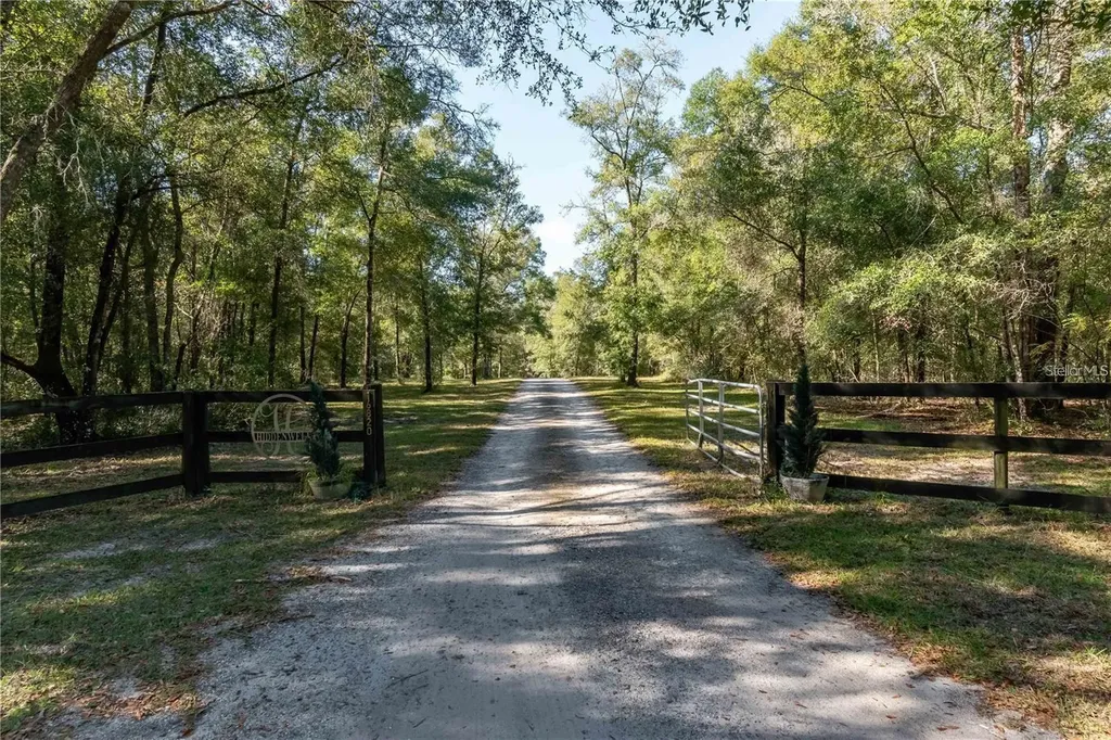 6490 NE 167th Avenue Williston FL 32696