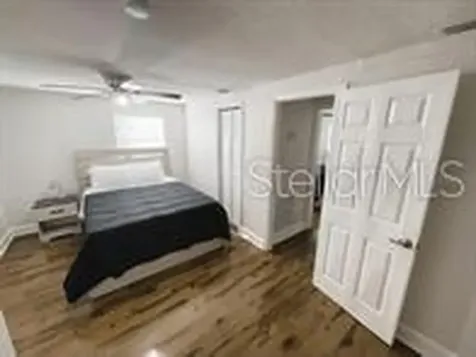 1923 E Henry Avenue Tampa FL 33610