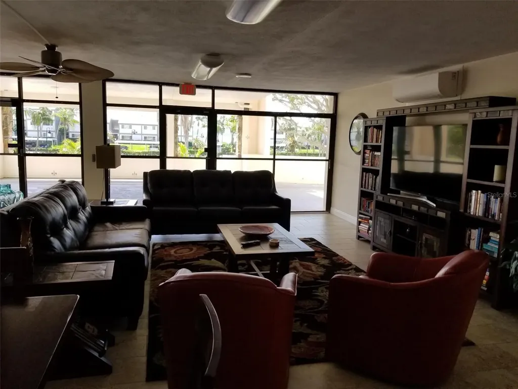 1270 Gulf Boulevard Clearwater Beach FL 33767