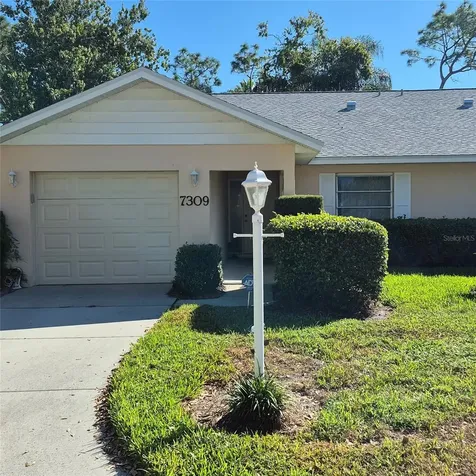 7309 Eleanor Circle Sarasota FL 34243