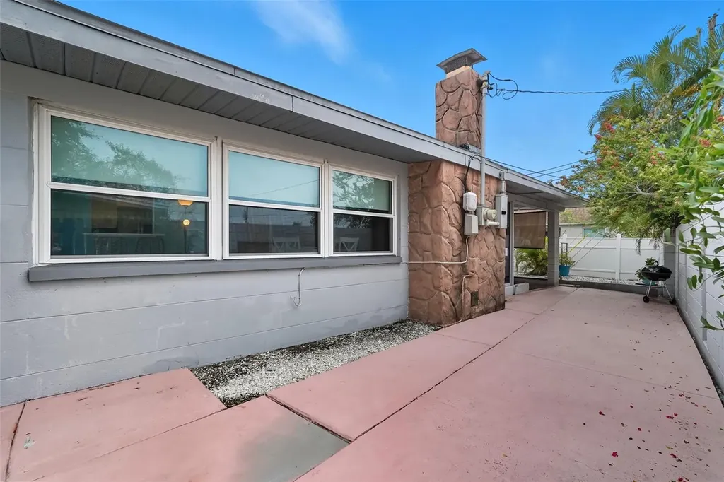 12361 114th Street Largo FL 33778