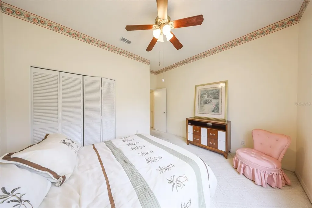 1117 Mcdaniel Street Sun City Center FL 33573
